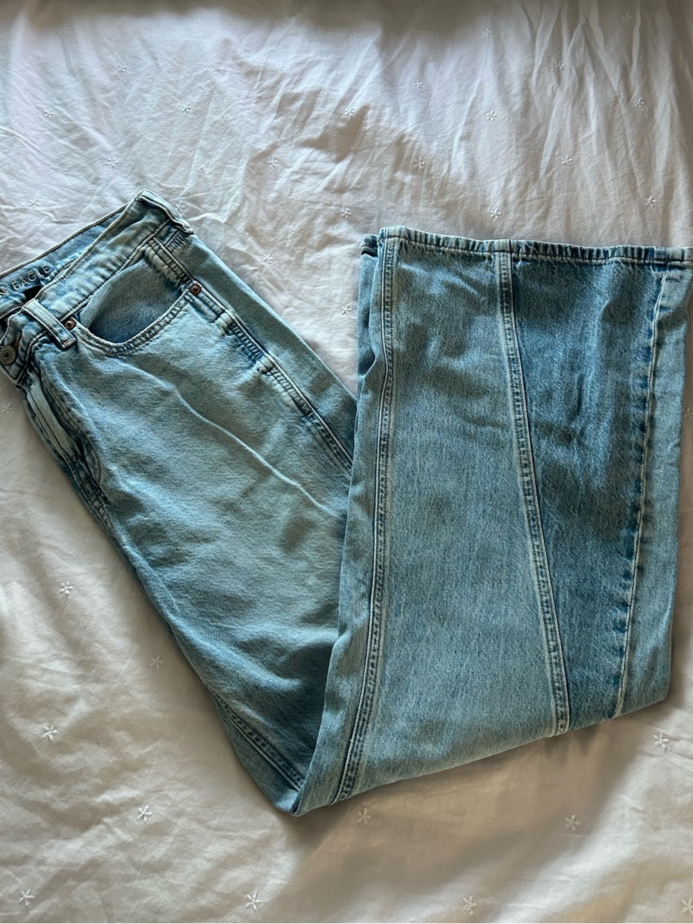 AE Low Rise Baggy Flare
